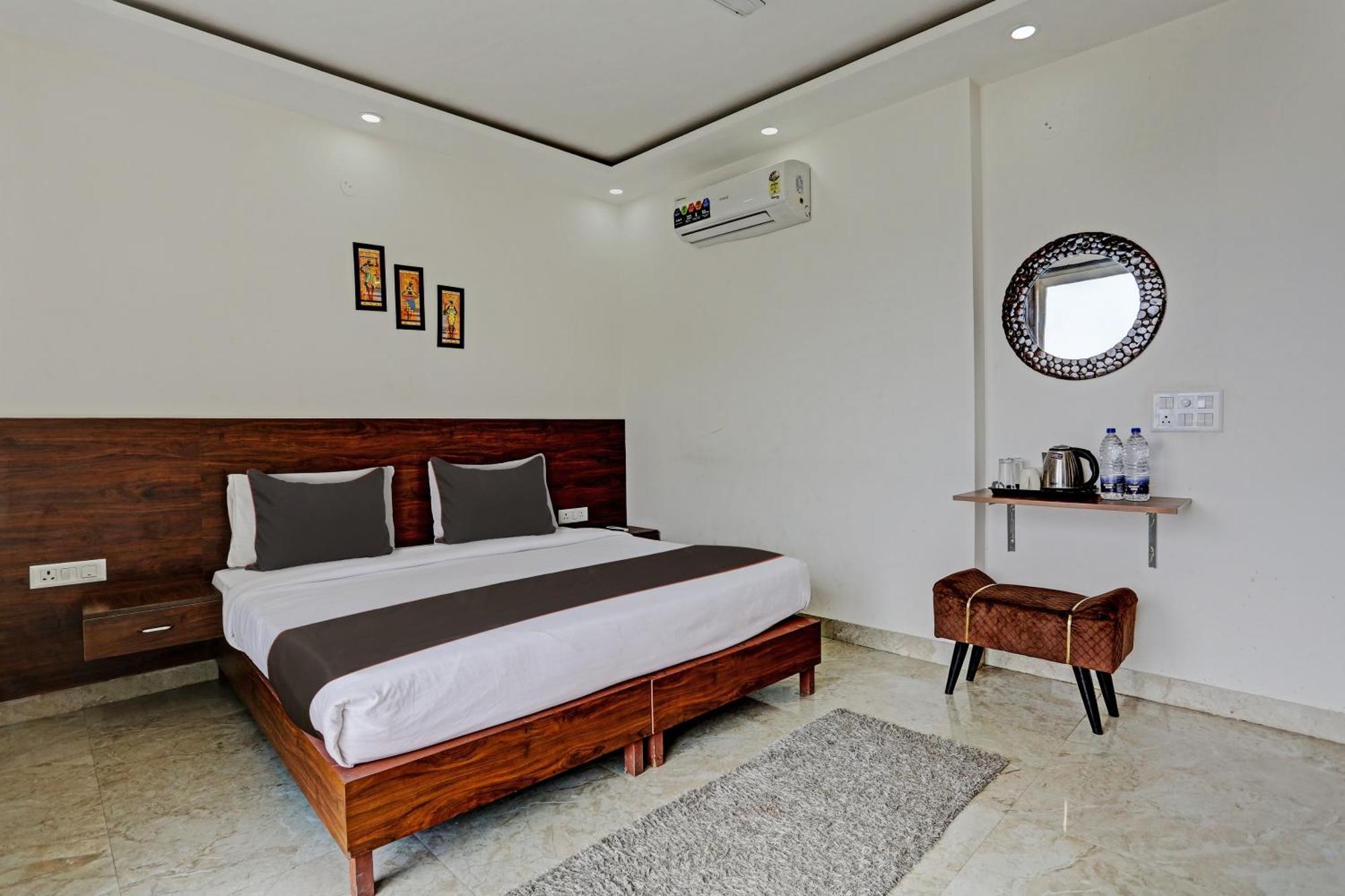 Hotel O Vikrant Residency คูร์เคาน์ ภายนอก รูปภาพ