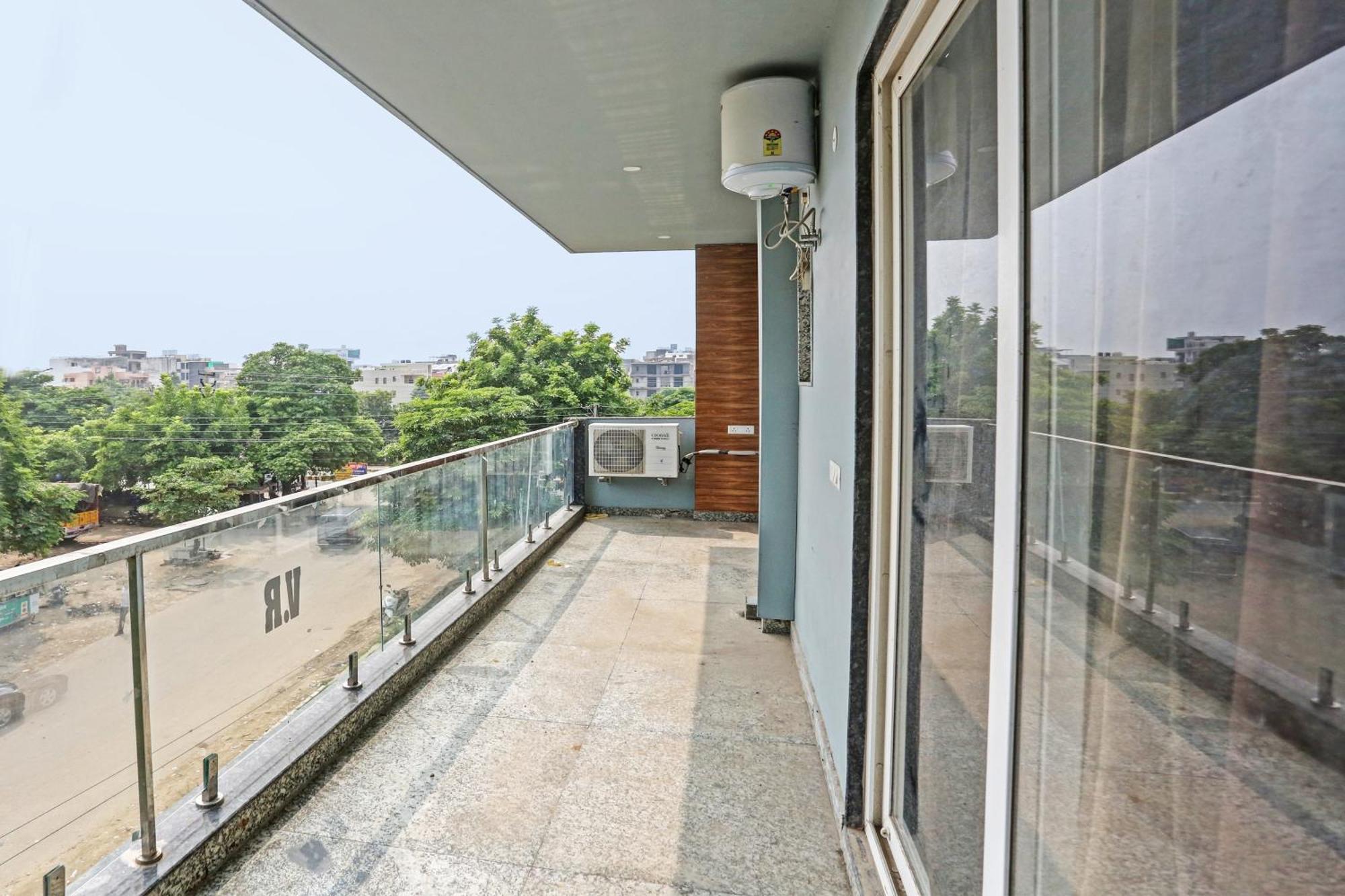 Hotel O Vikrant Residency คูร์เคาน์ ภายนอก รูปภาพ