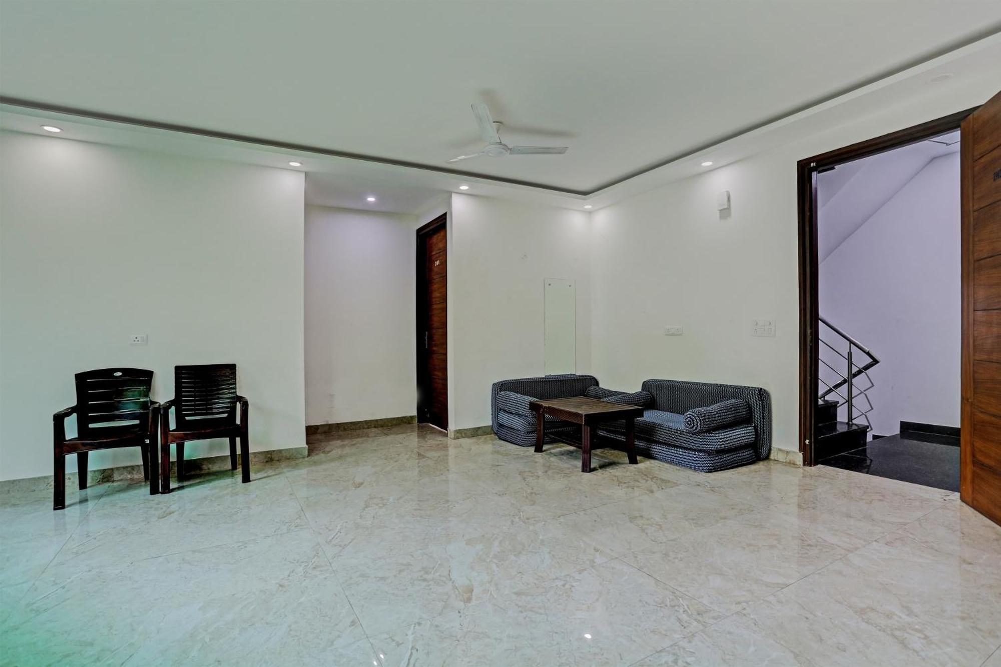 Hotel O Vikrant Residency คูร์เคาน์ ภายนอก รูปภาพ